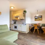 Ausserraingut Apartamento