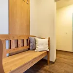 Ausserraingut Apartamento *